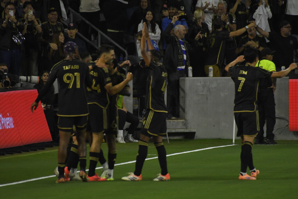Festejo de gol LAFC  / FOTO: Camilo Torres